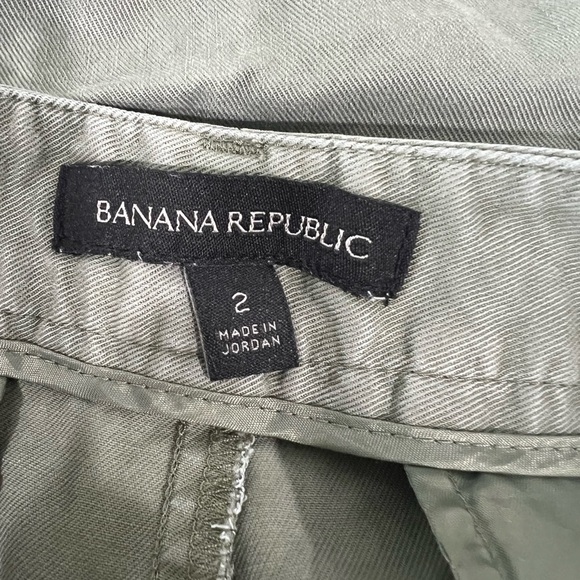 Banana Republic Military Olive Green Bermuda Shorts - Picture 5 of 6